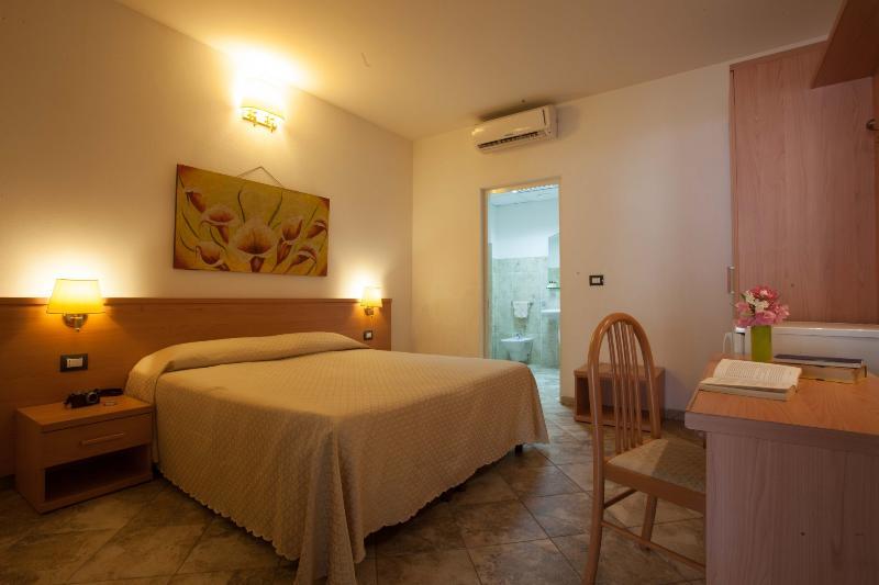 אלגהרו Camping Village Laguna Blu מראה חיצוני תמונה